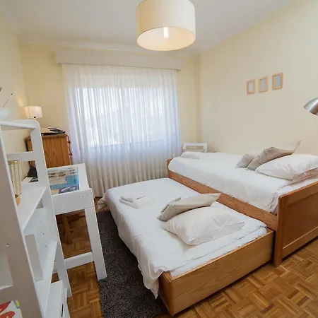 Vila Do Conde River & Sea Flat *