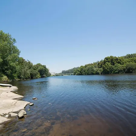 Vila Do Conde River & Sea Flat